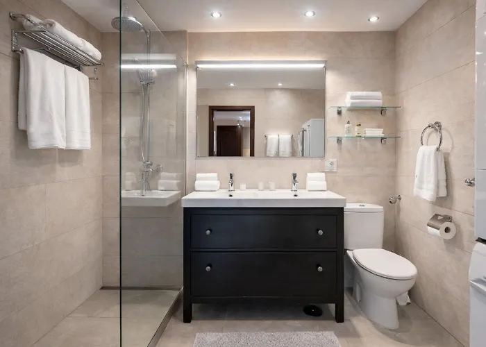 Casa Lavanda - With Sea Views, Private Terrace & Pool Dom wakacyjny