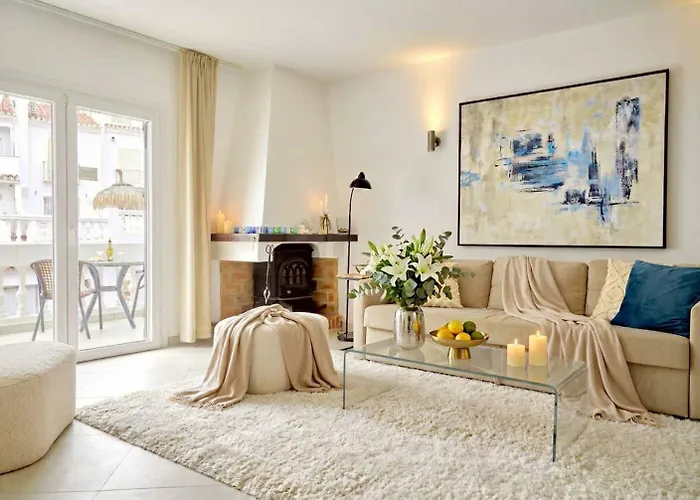 Holiday home Casa Lavanda - With Sea Views, Private Terrace & Pool Nerja